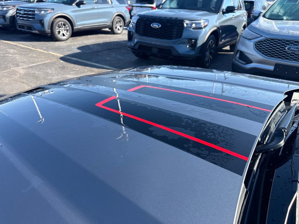 Used 2025 Ford Mustang Premium image 13