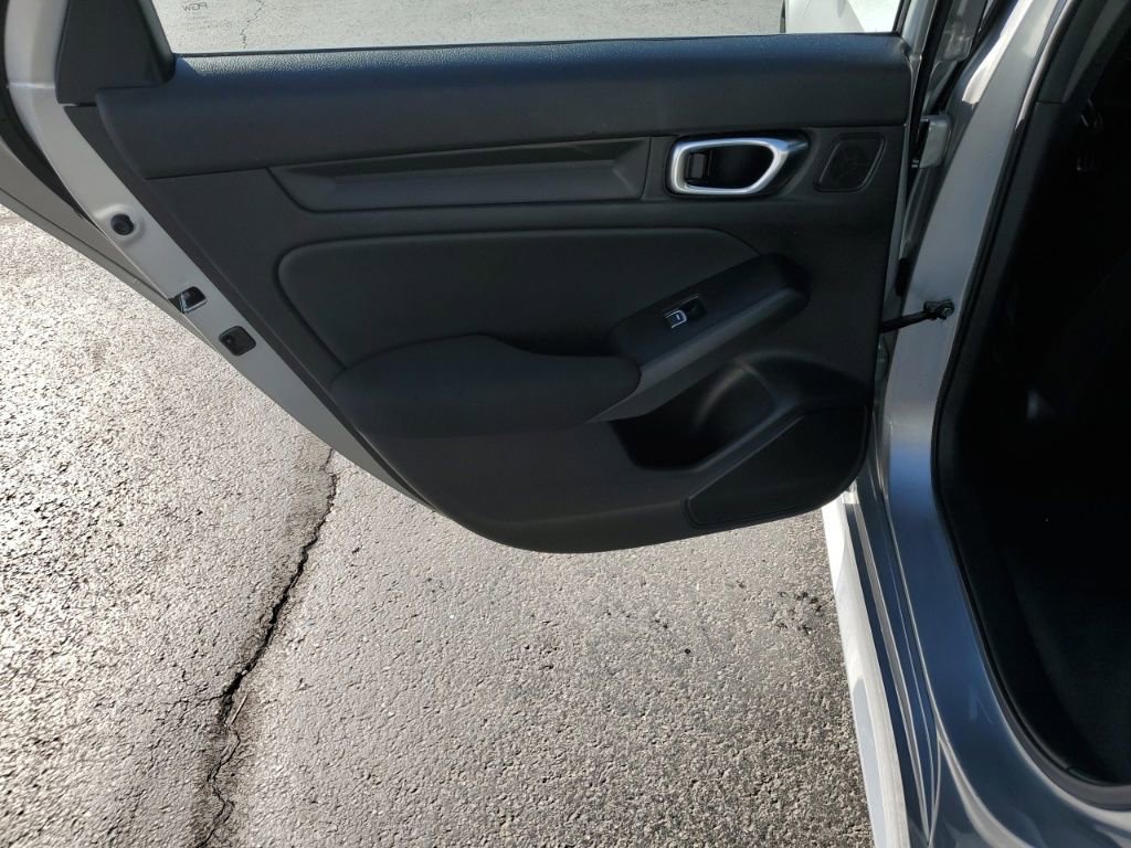 Used 2025 Honda Civic Sport image 23