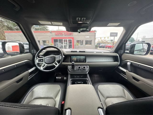 Used 2022 Land Rover Defender 110 X-Dynamic SE AWD/4WD image 27