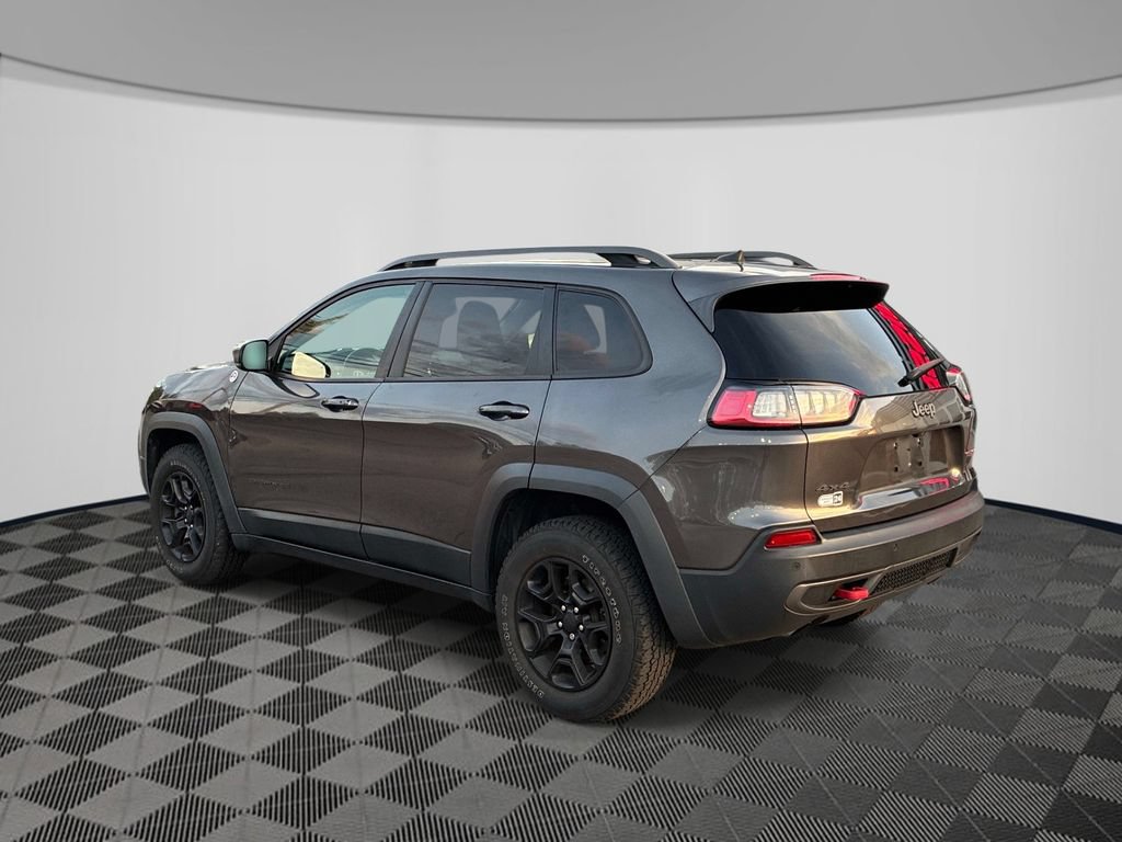 Used 2019 Jeep Cherokee Trailhawk w/ Comfort/Convenience Group AWD/4WD image 5