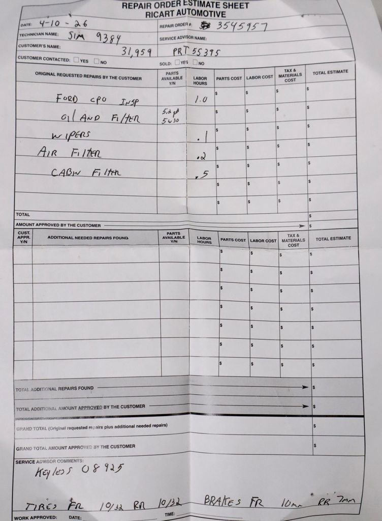 Certified 2022 Ford Explorer XLT w/ Equipment Group 202A image 6