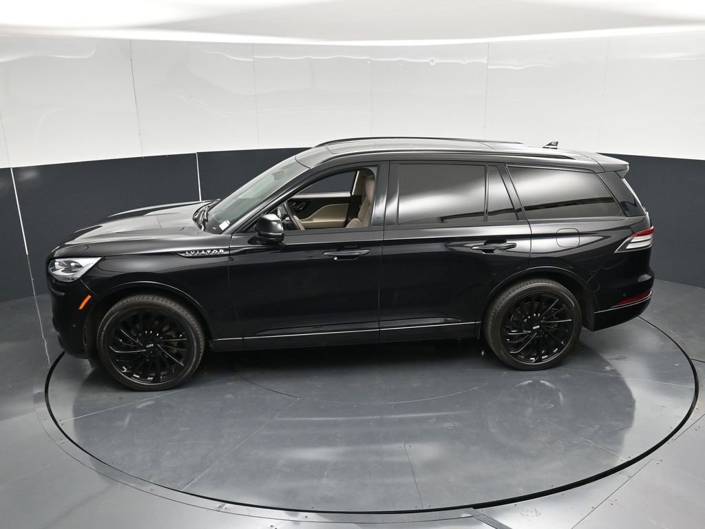 Used 2024 Lincoln Aviator Reserve w/ Equipment Group 201A AWD/4WD image 59