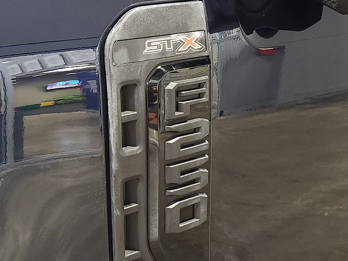 Used 2024 Ford F250 XL w/ STX Appearance Package AWD/4WD image 25