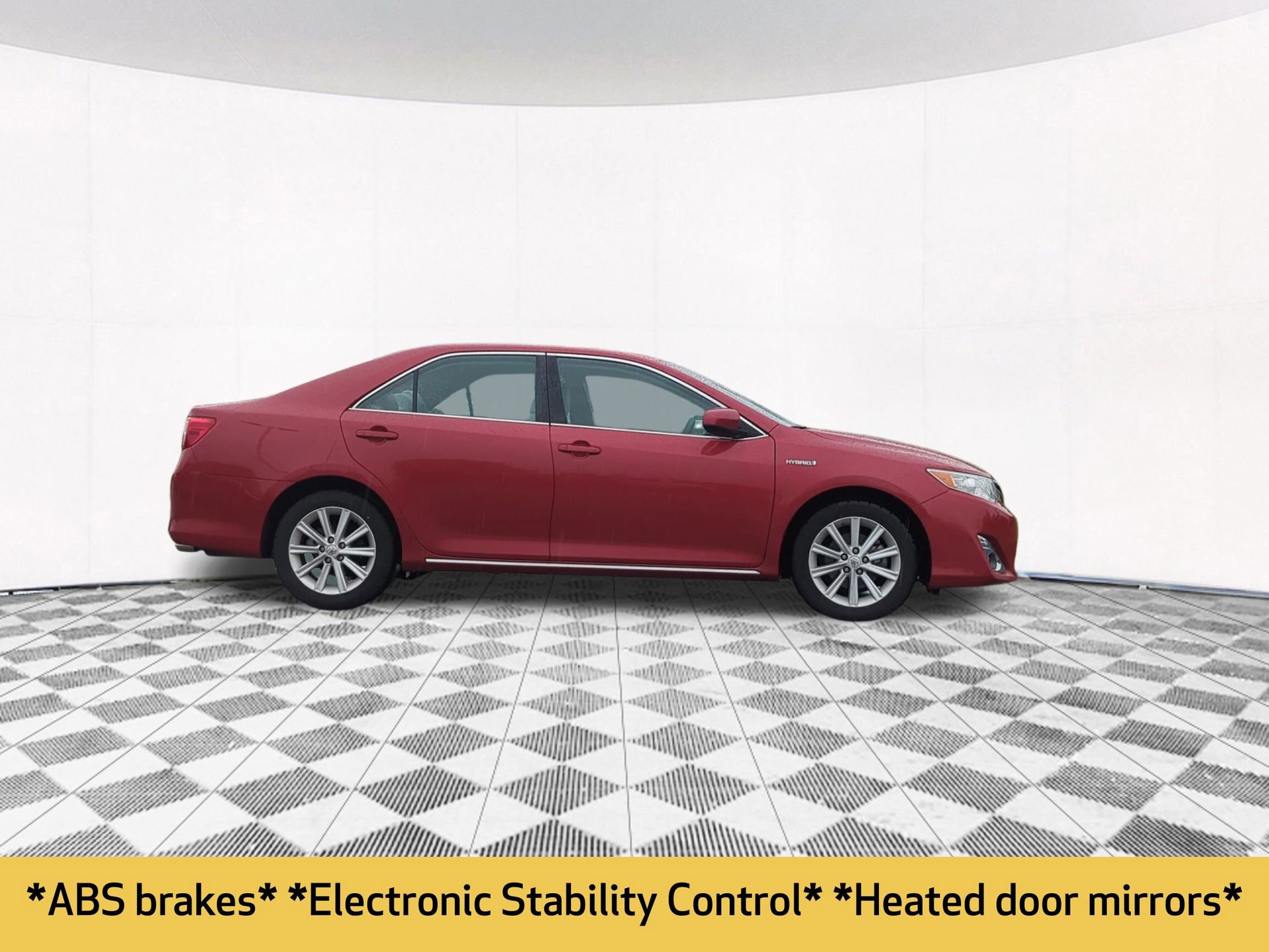 Used 2013 Toyota Camry XLE FWD image 7