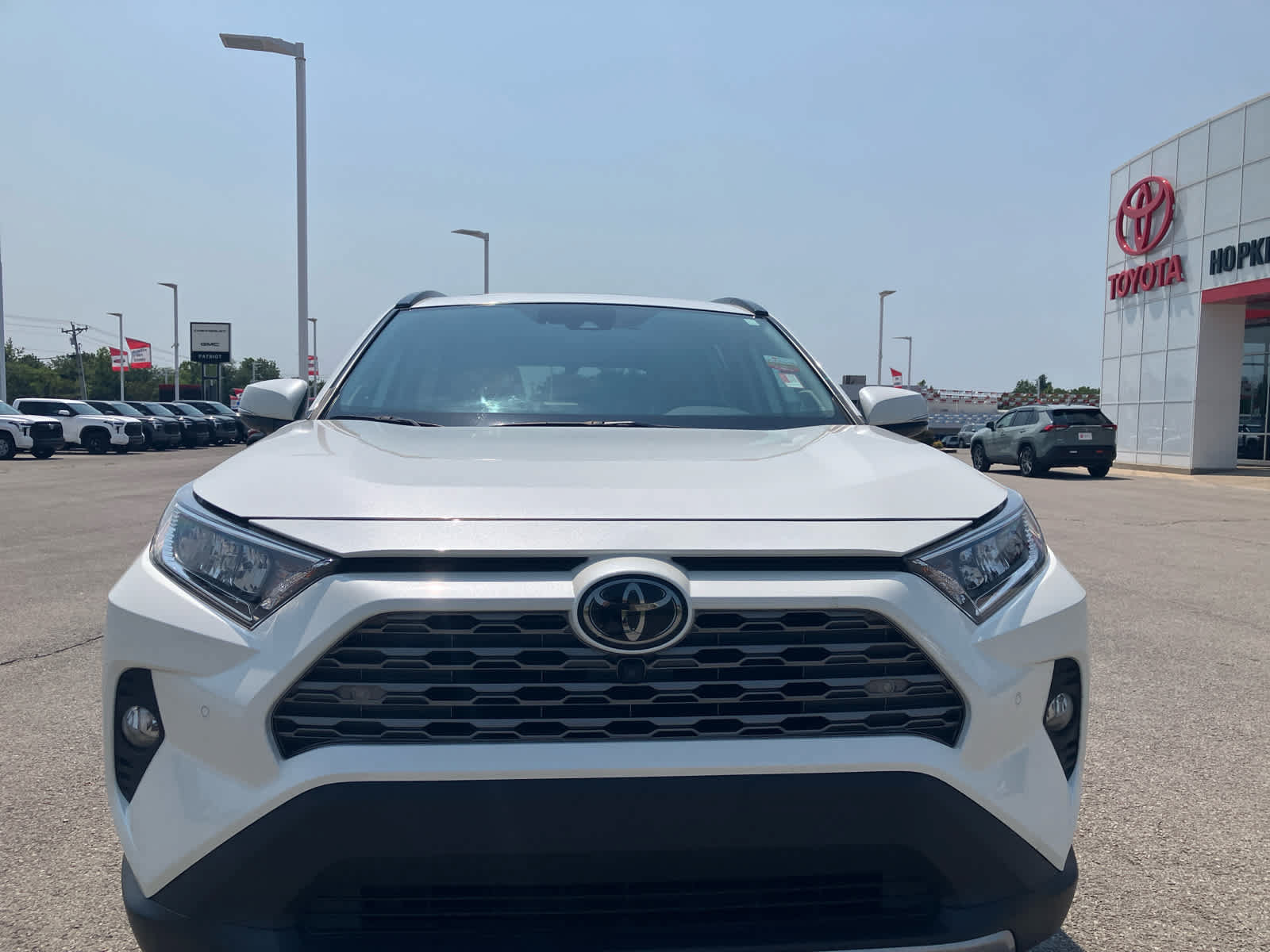 Certified 2020 Toyota RAV4 Limited AWD/4WD image 4