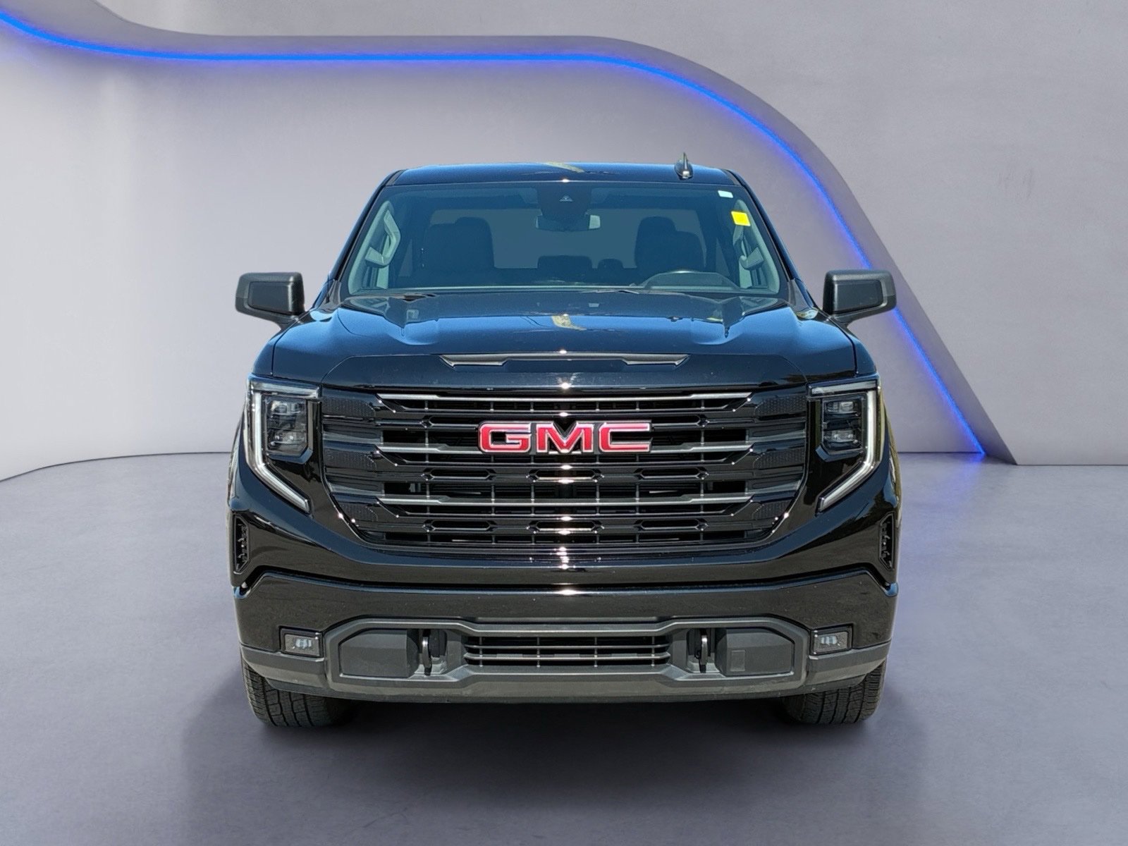 Used 2024 GMC Sierra 1500 Elevation AWD/4WD image 8