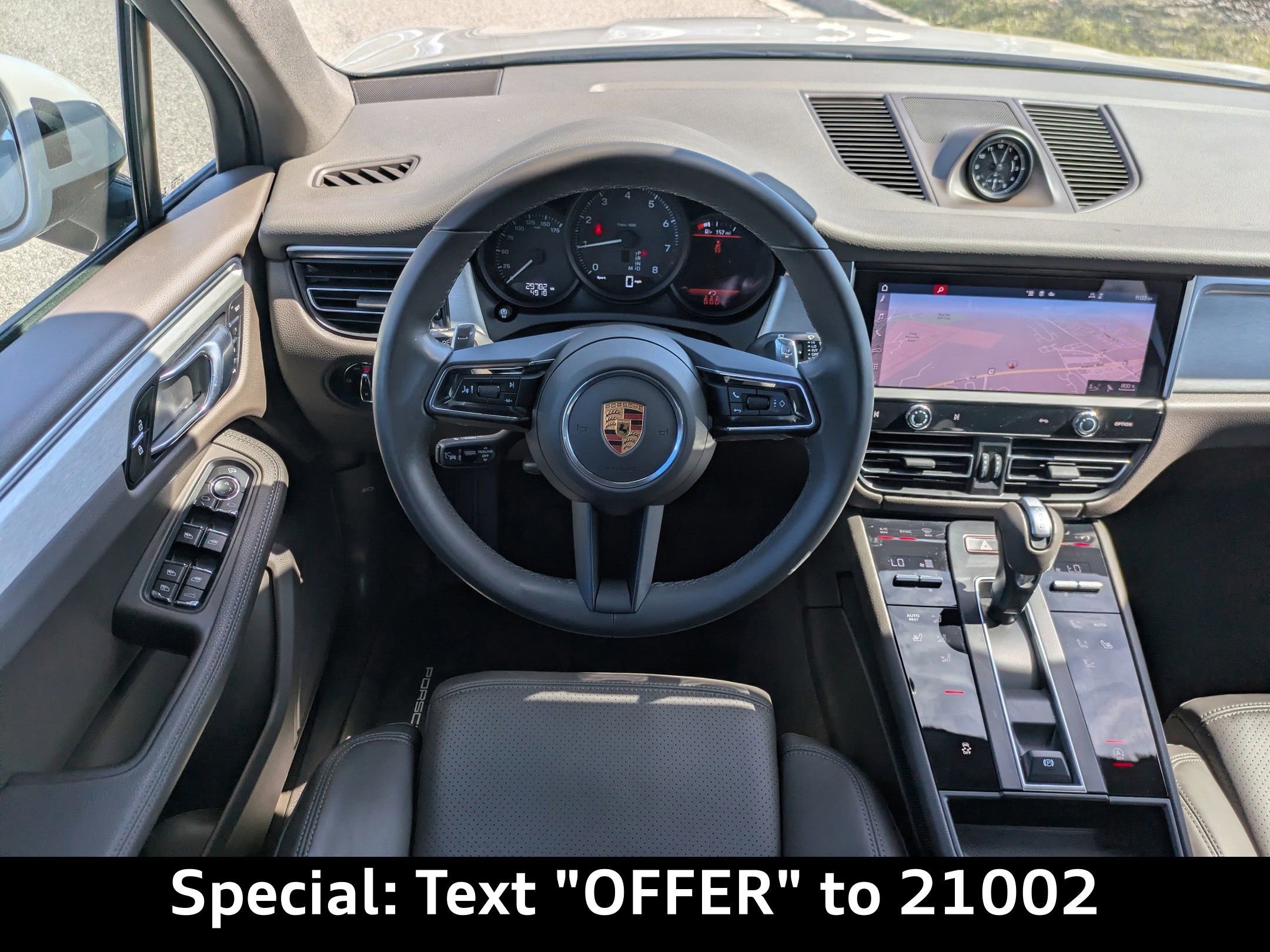 Used 2022 Porsche Macan image 18