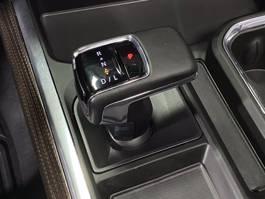 Used 2025 Chevrolet Silverado 1500 LT Trail Boss w/ Convenience Package II AWD/4WD image 26
