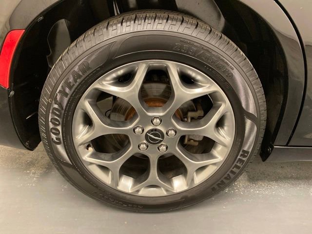 Used 2016 Chrysler 300 S w/ 300S Premium Group AWD/4WD image 30