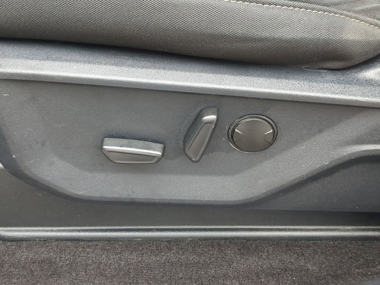 Used 2023 Ford F150 XLT w/ Equipment Group 302A High image 23