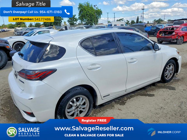 Used 2015 Lexus CT 200h FWD image 4