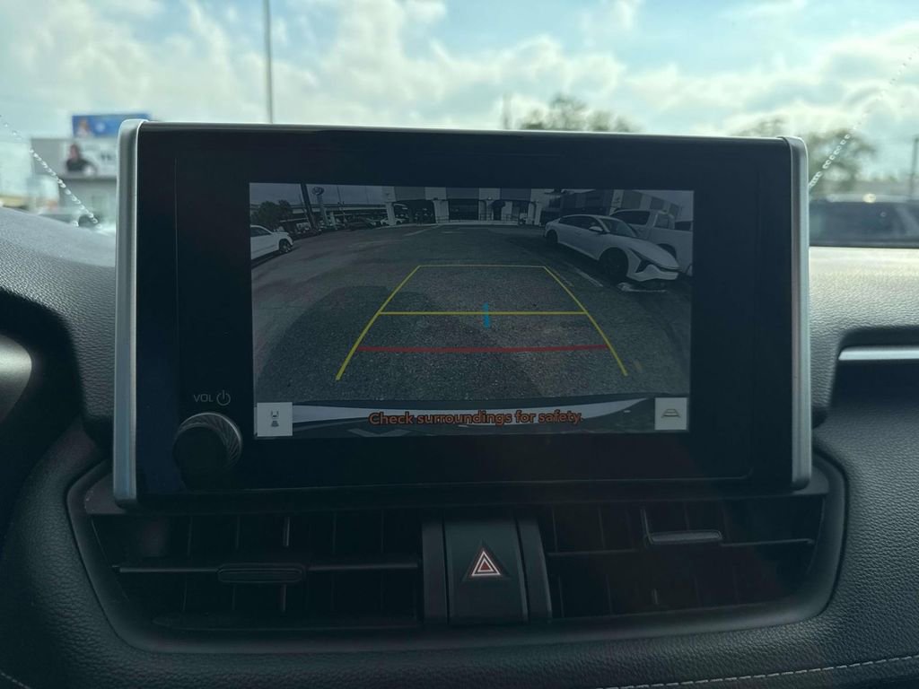 Used 2024 Toyota RAV4 XLE image 35