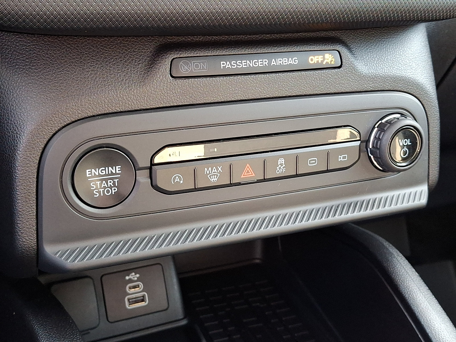Used 2025 Ford Bronco Sport Big Bend w/ Convenience Package AWD/4WD image 15