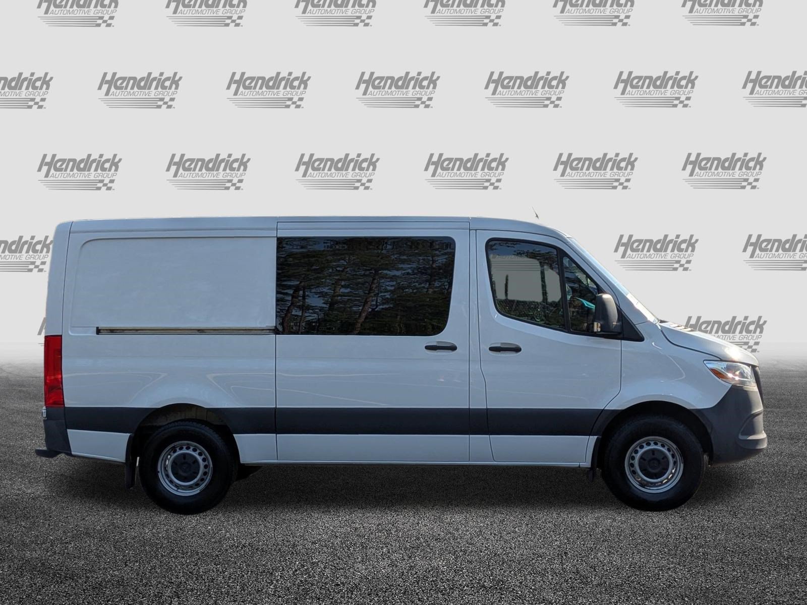 Used 2022 Mercedes-Benz Sprinter 2500 image 11