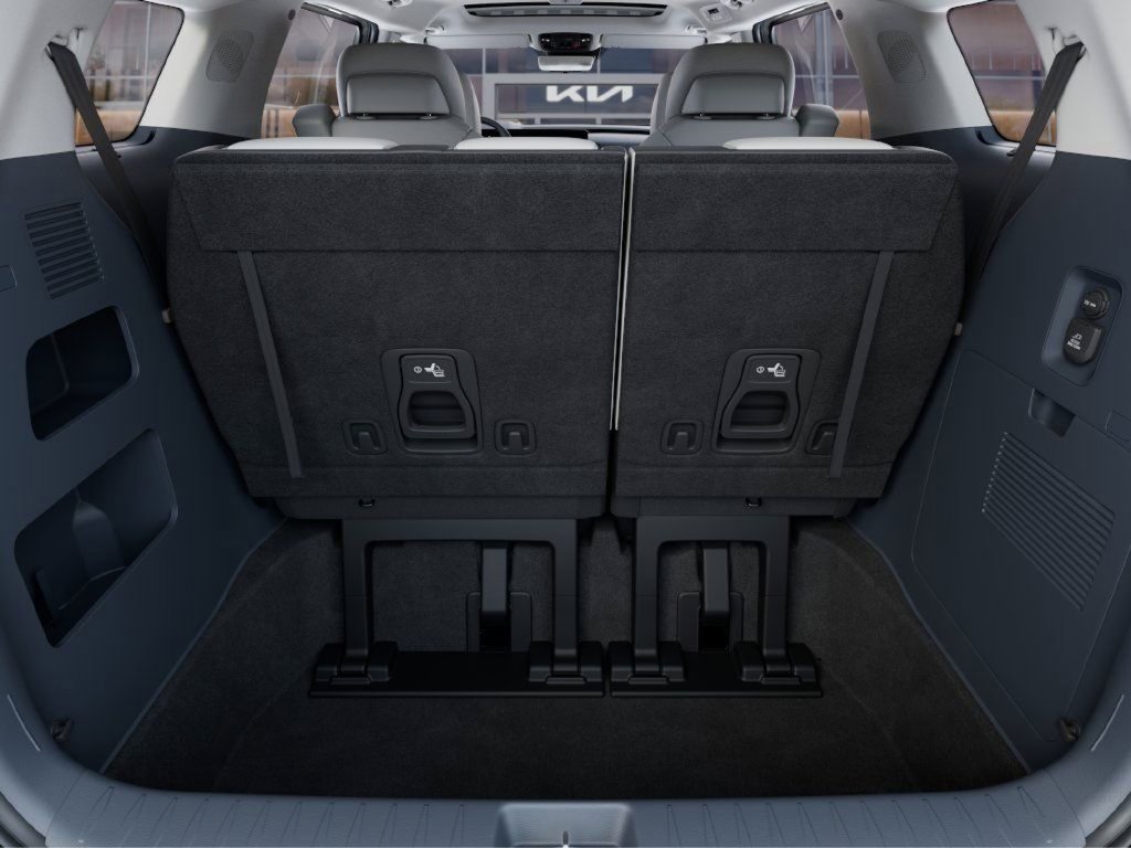 New 2025 Kia Carnival SX Prestige FWD image 20