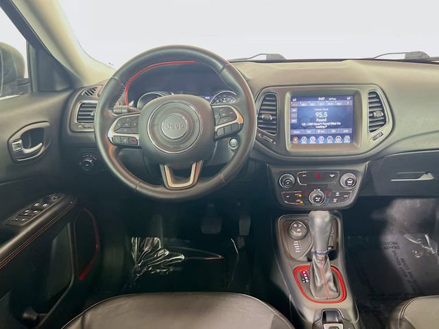 Used 2019 Jeep Compass Trailhawk AWD/4WD image 21