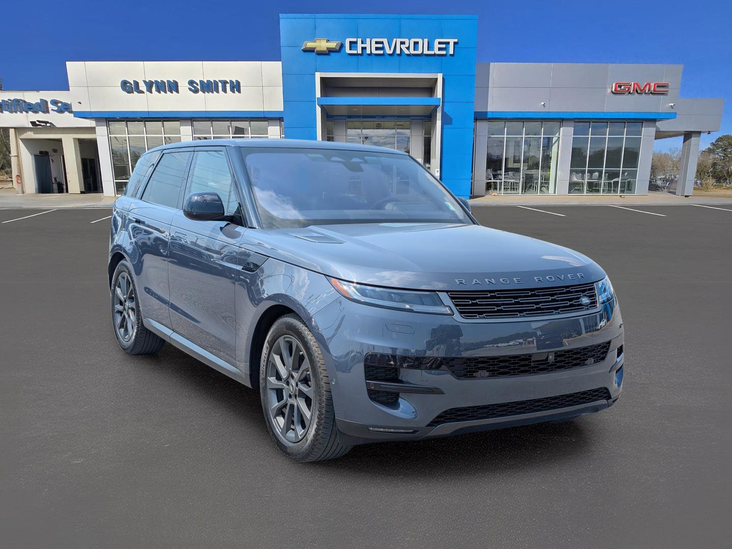 Used 2023 Land Rover Range Rover Sport SE image 3