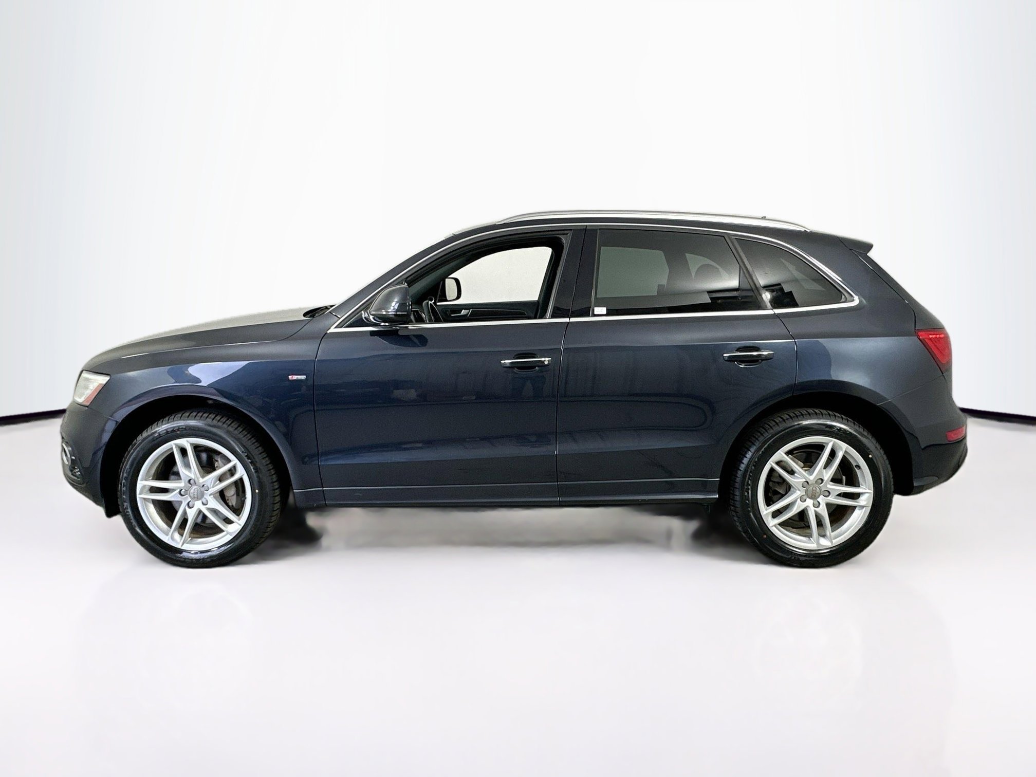 Used 2015 Audi Q5 3.0T Prestige w/ Prestige Package AWD/4WD image 8