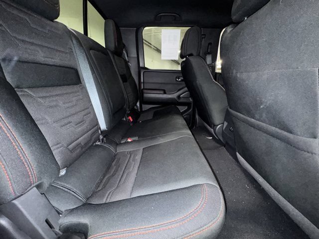 Used 2025 Nissan Frontier PRO-4X w/ Black Accent Package AWD/4WD image 25