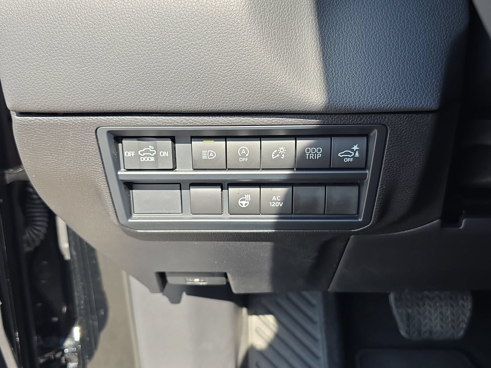 Used 2026 Toyota Tundra Limited RWD image 23