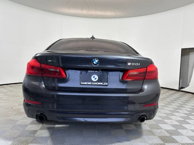 Used 2020 BMW 530i xDrive w/ Premium Package AWD/4WD image 6