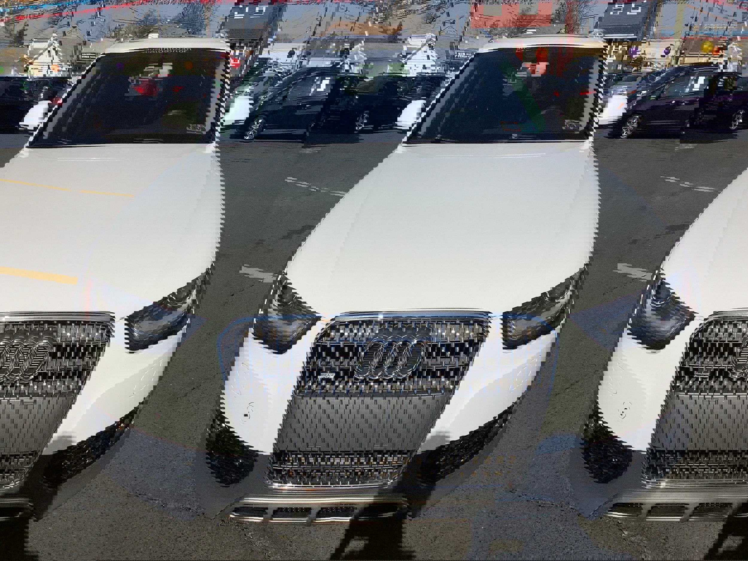 Used 2013 Audi A4 Premium Plus w/ Premium Plus Pkg image 2