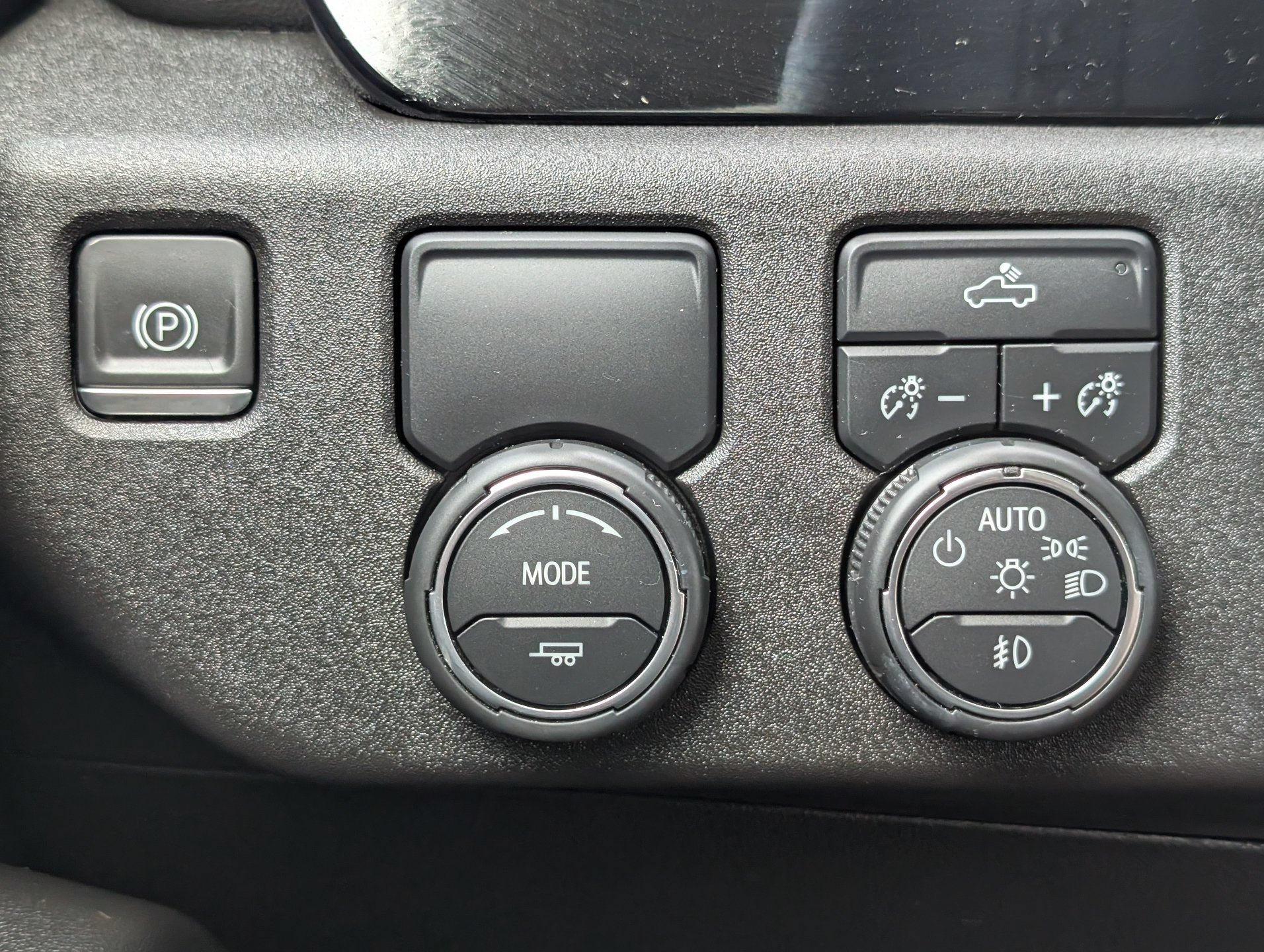 Used 2024 Chevrolet Silverado 1500 RST w/ LPO, Liner Protection Package RWD image 24