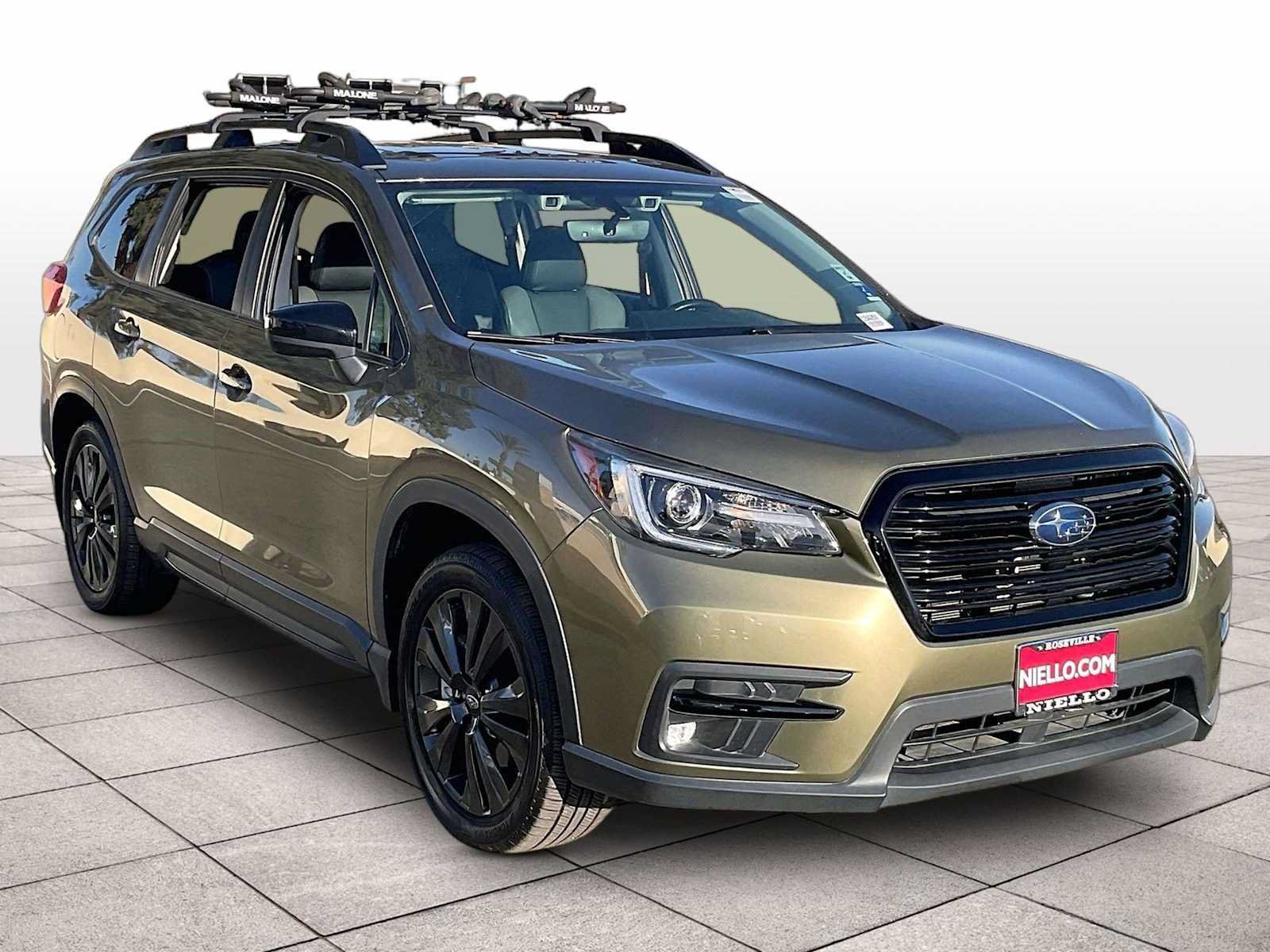 Used 2022 Subaru Ascent Onyx Edition AWD/4WD image 2