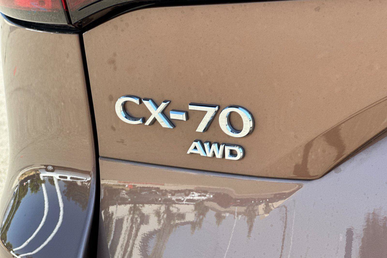 Certified 2025 MAZDA CX-70 Plug-In Hybrid w/ Premium Plus image 28