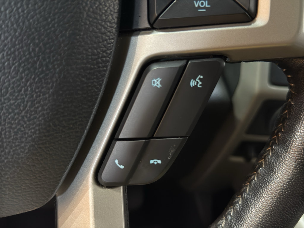 Used 2019 Ford F150 Lariat w/ Equipment Group 502A Luxury AWD/4WD image 27