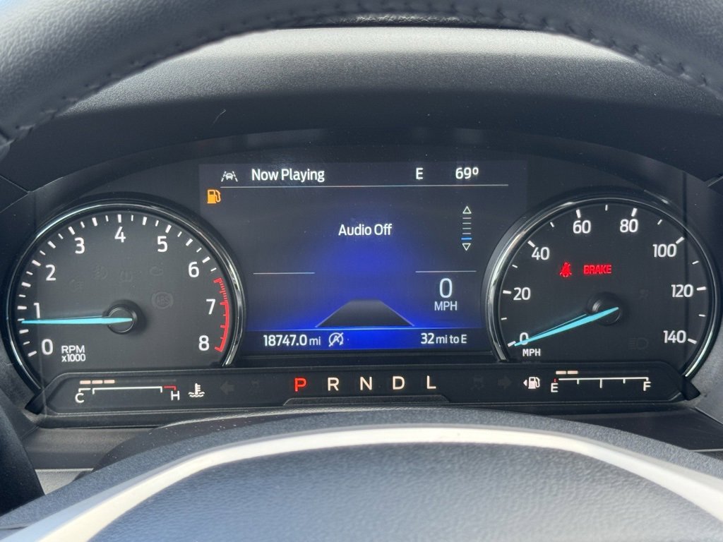 Used 2023 Ford Explorer XLT w/ Equipment Group 202A image 12