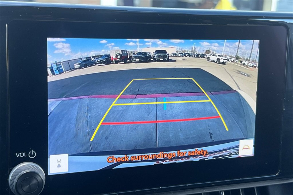 Certified 2025 Toyota RAV4 LE image 21