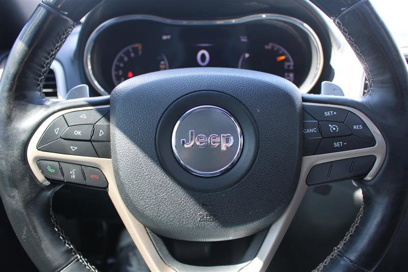 Used 2014 Jeep Grand Cherokee Overland image 16