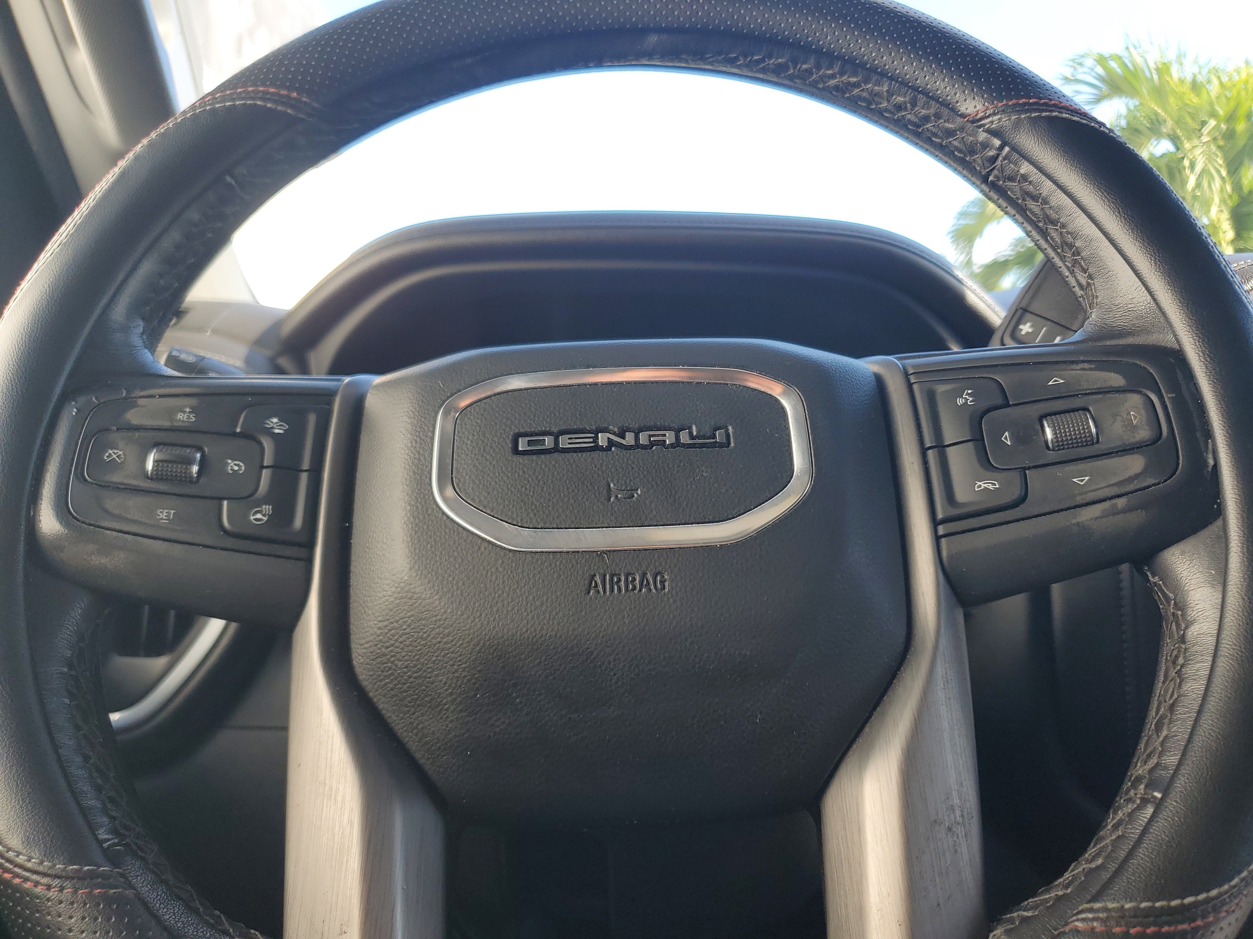 Used 2022 GMC Sierra 1500 Denali w/ Denali Premium Package AWD/4WD image 20