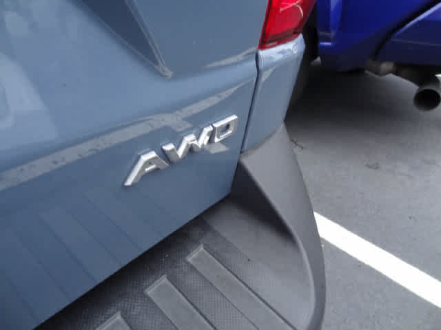 Used 2024 Ford Maverick Lariat w/ 4K Tow Package AWD/4WD image 7