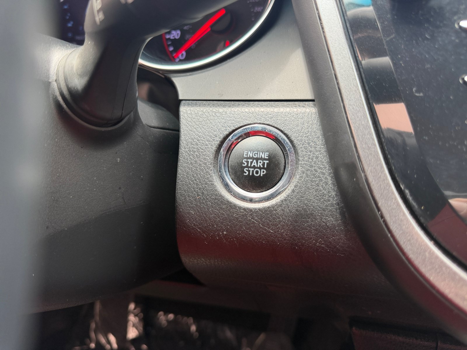 Used 2020 Toyota Camry XSE w/ Blackout Package FWD image 19