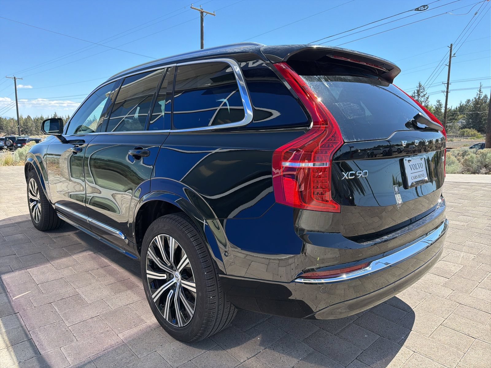 Used 2025 Volvo XC90 B6 Plus AWD/4WD image 5