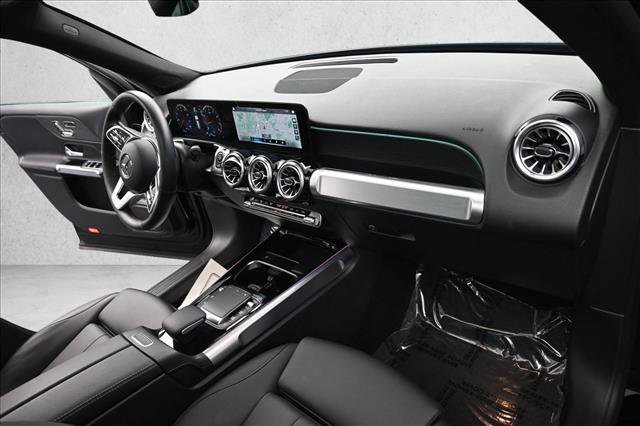 Certified 2023 Mercedes-Benz GLB 250 4MATIC image 29