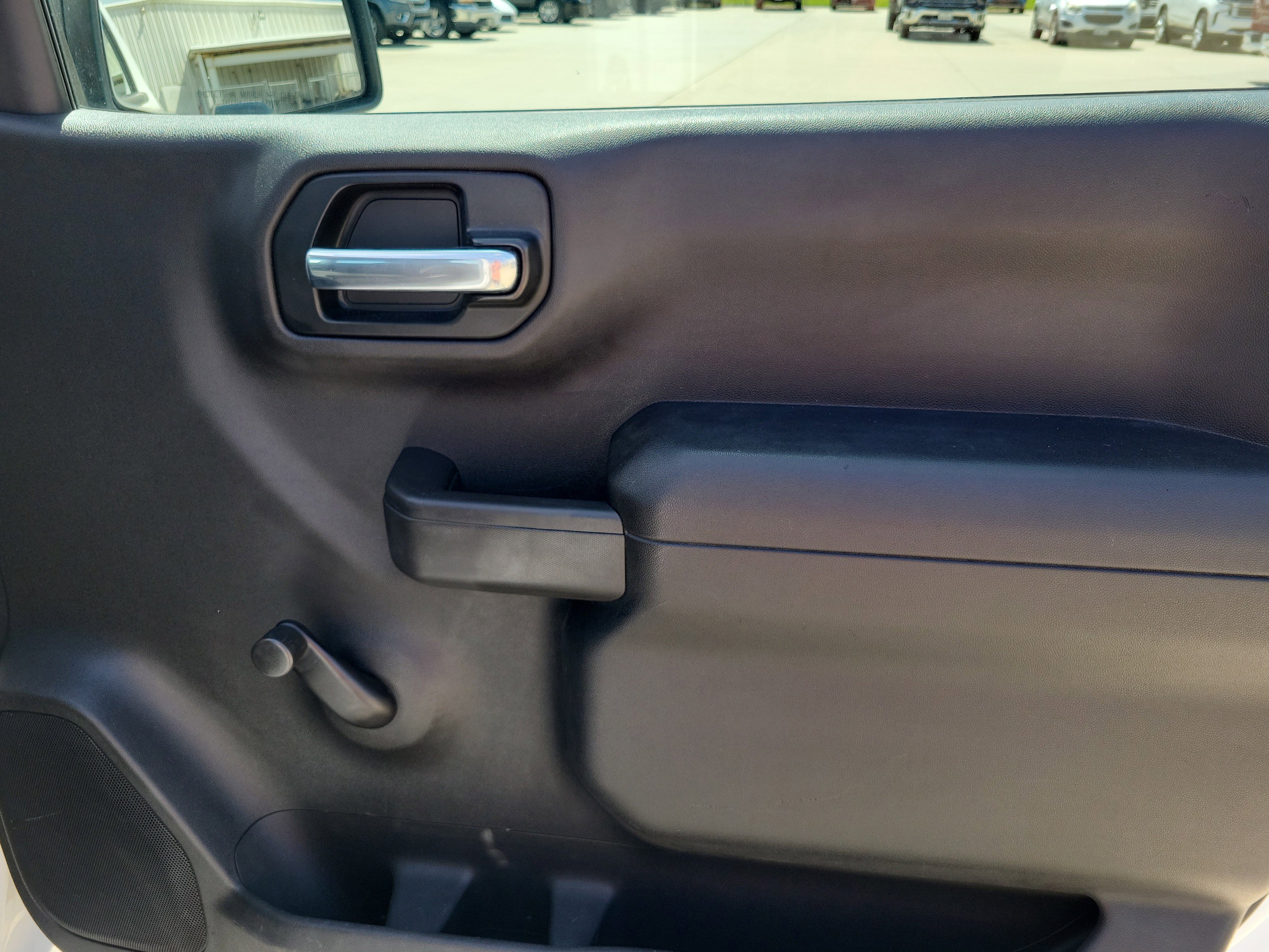 Used 2020 Chevrolet Silverado 1500 W/T image 9