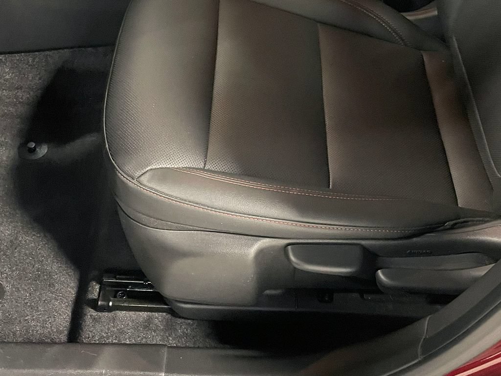 Used 2024 Chevrolet Trax RS FWD image 21