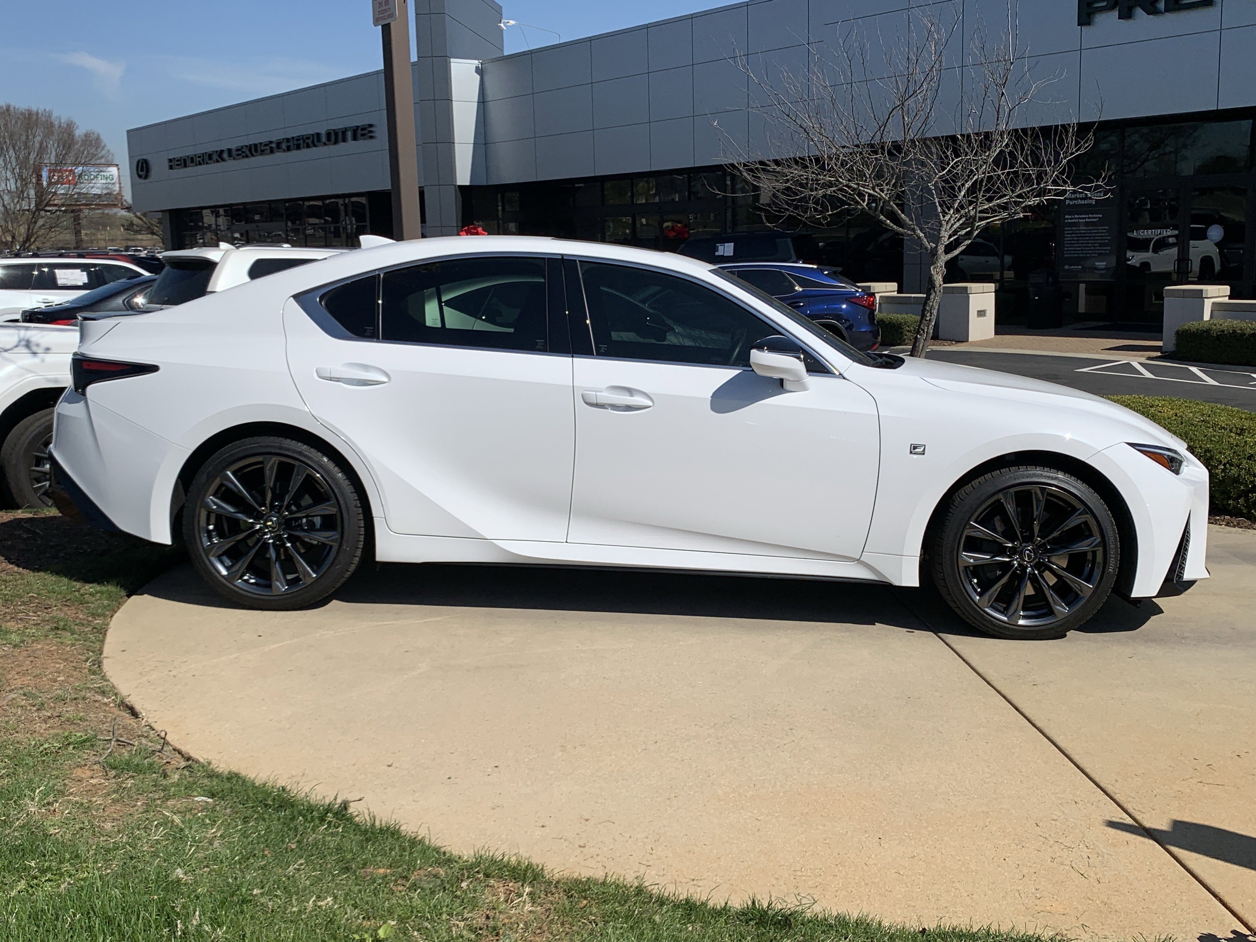 Used 2024 Lexus IS 350 F Sport w/ Memory Package image 11