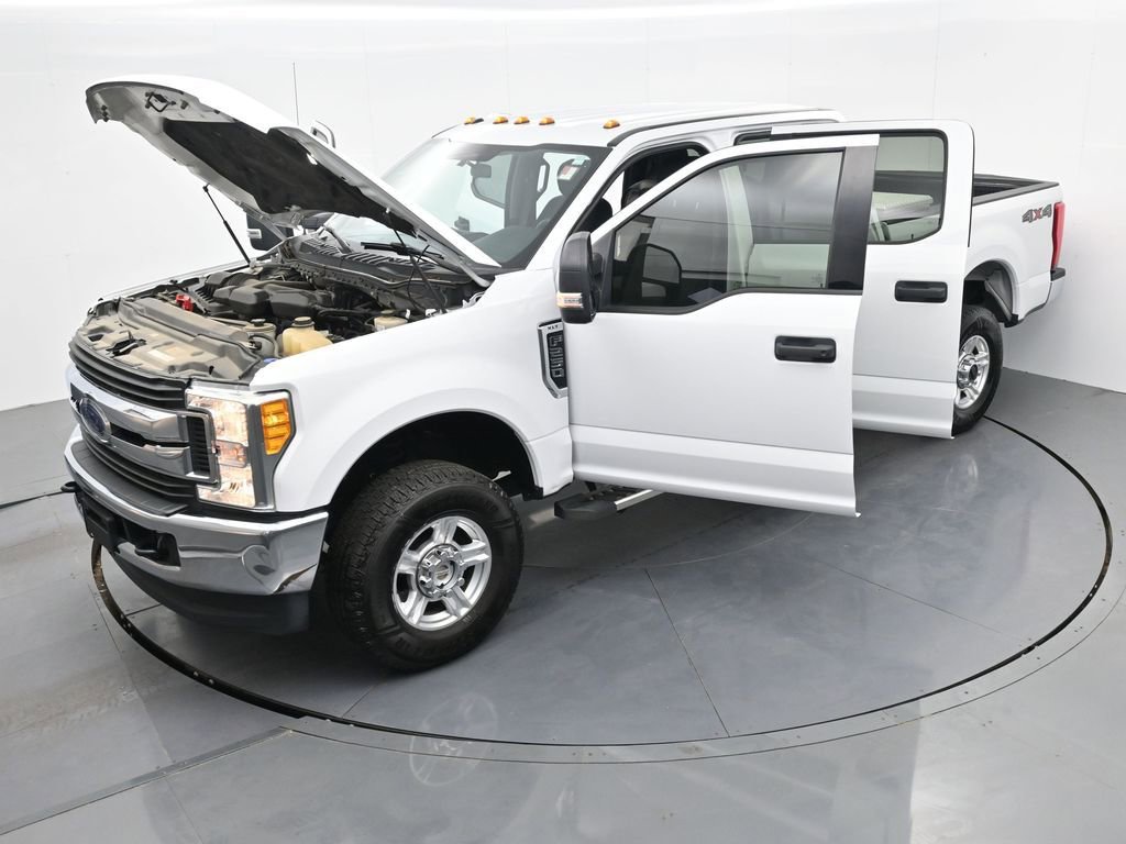 Used 2017 Ford F250 XLT image 38