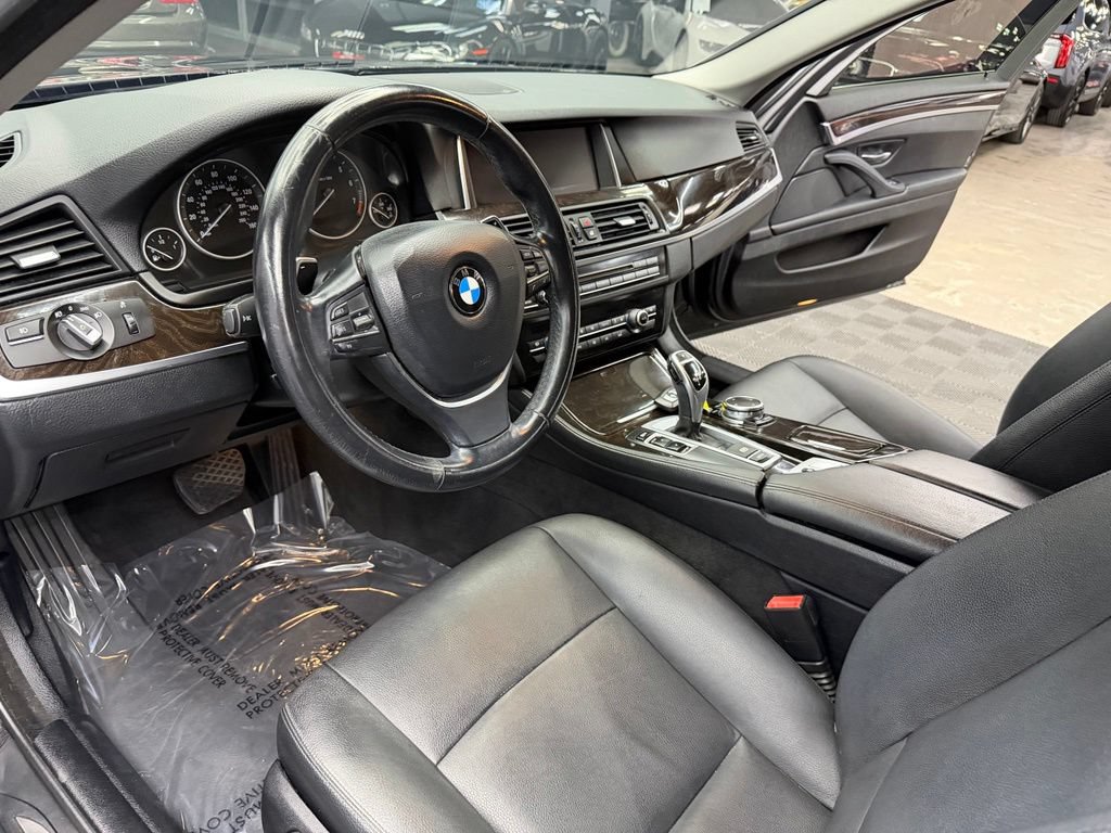 Used 2016 BMW 535i Sedan RWD image 35