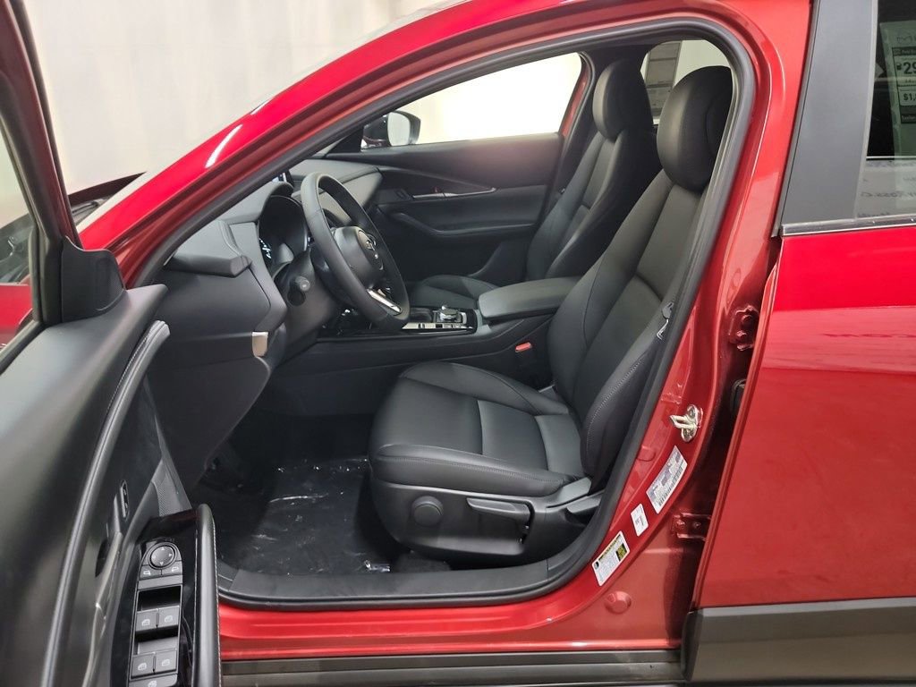 New 2025 MAZDA CX-30 AWD 2.5 S w/ Select Sport Pkg image 10