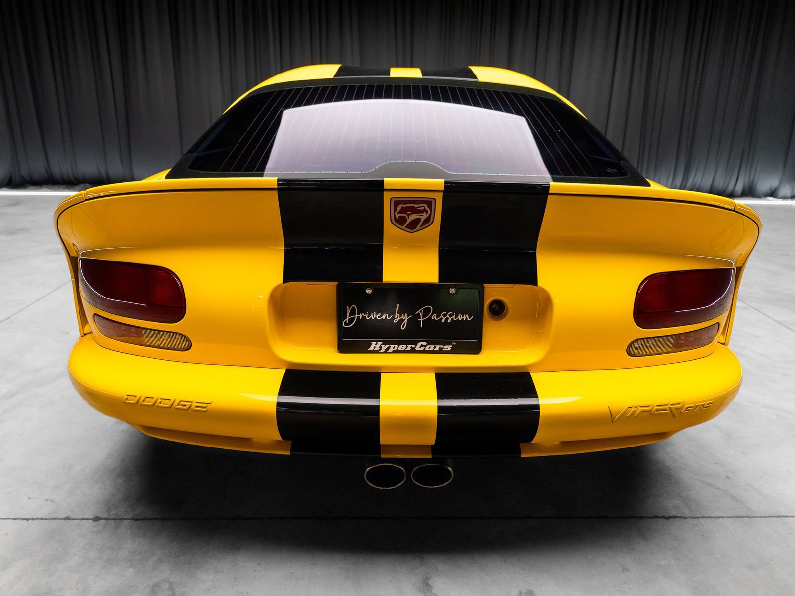 Used 2001 Dodge Viper GTS RWD image 15