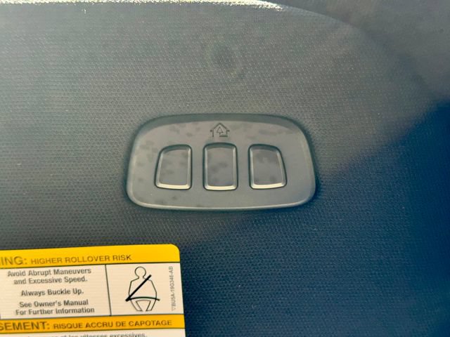 Used 2025 Ford Expedition Tremor AWD/4WD image 31