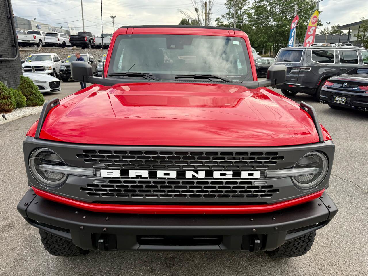 Used 2022 Ford Bronco Badlands AWD/4WD image 8