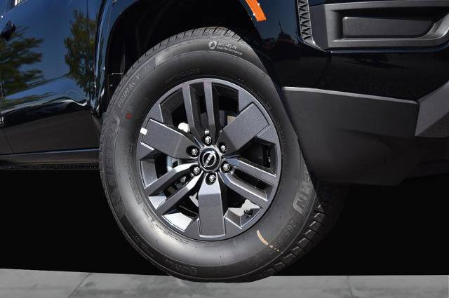 New 2026 Nissan Frontier SV w/ SV Convenience Package image 3