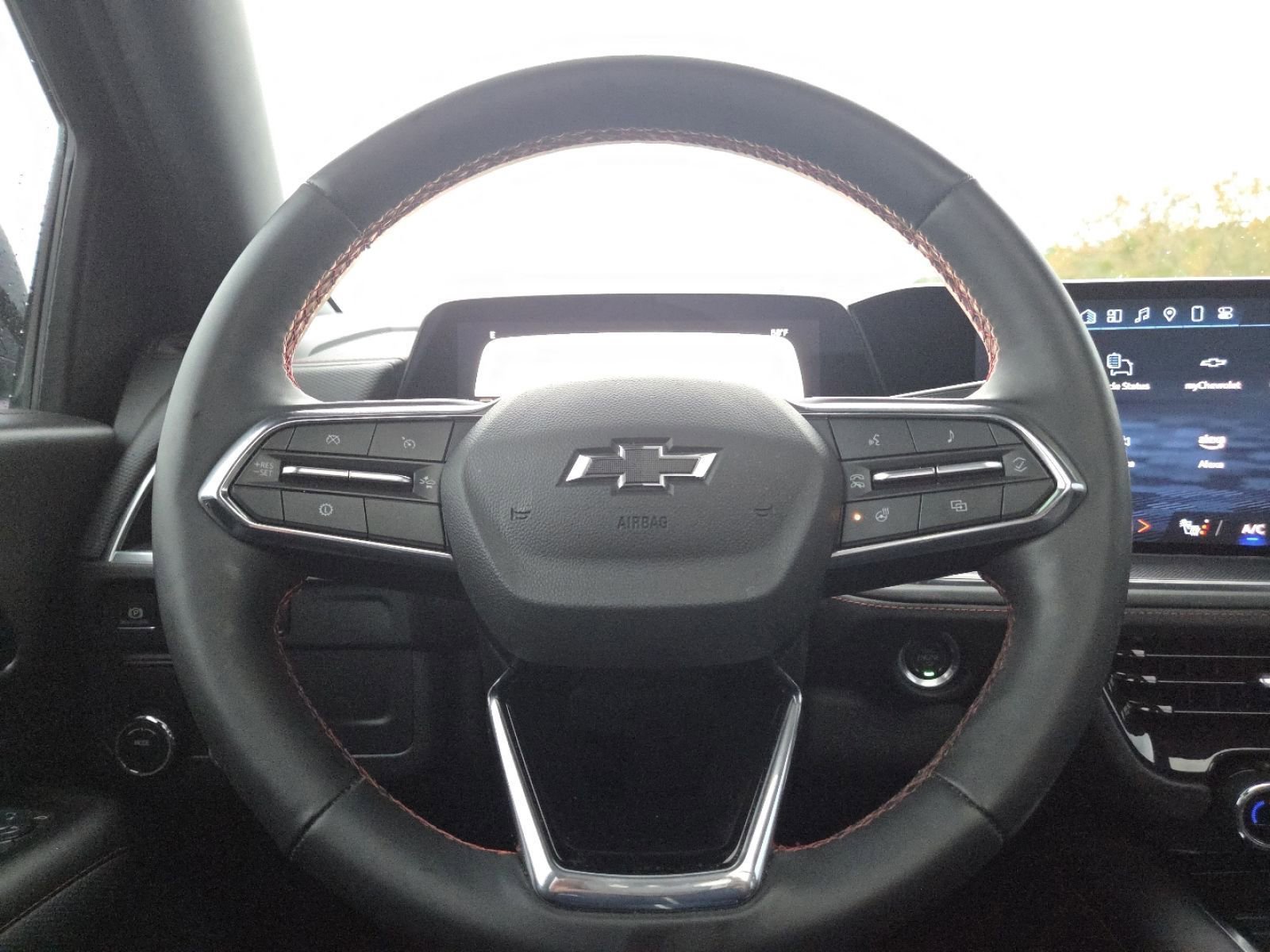 Used 2025 Chevrolet Tahoe RST w/ Comfort Package image 33