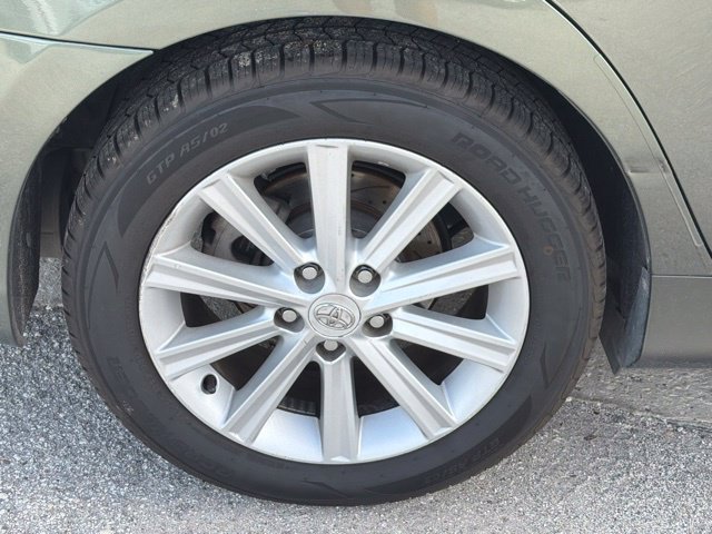 Used 2012 Toyota Camry XLE FWD image 9